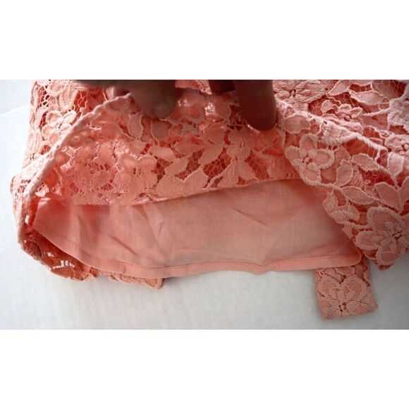 Line & Dot LR6201B Women's Sz Small Pink Floral Lace Sleeveless Lined Romper - Picture 9 of 12